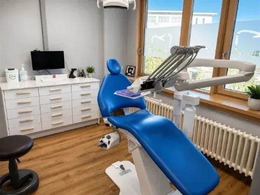 Treatment room at our clinic at the Hôpital Kirchberg (HRS)